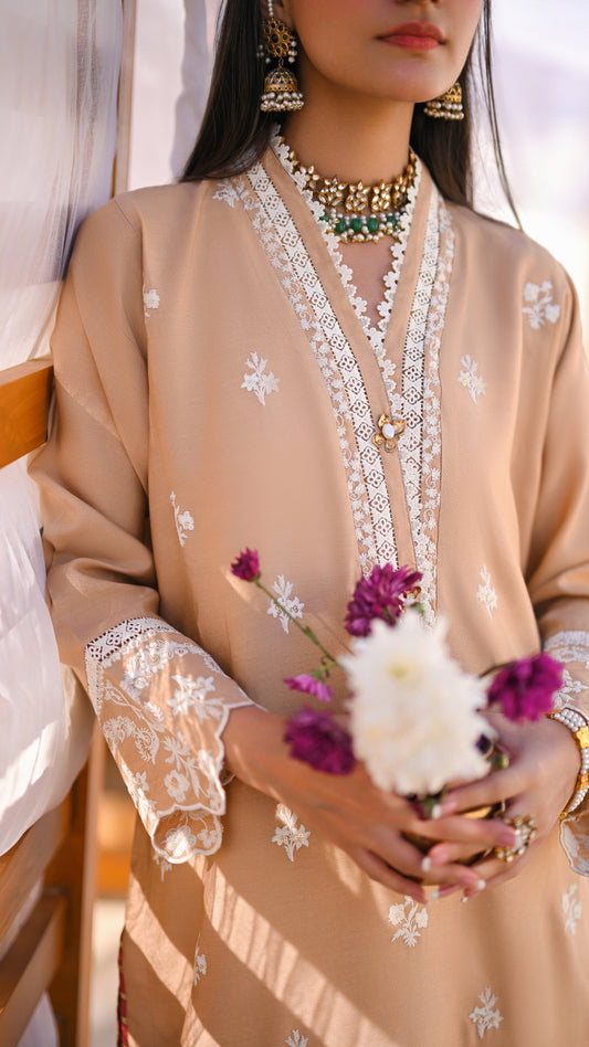 Mehrin Kurta & Embroidered Izaar