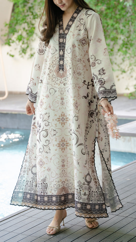 Zayna Kaftan & Izaar