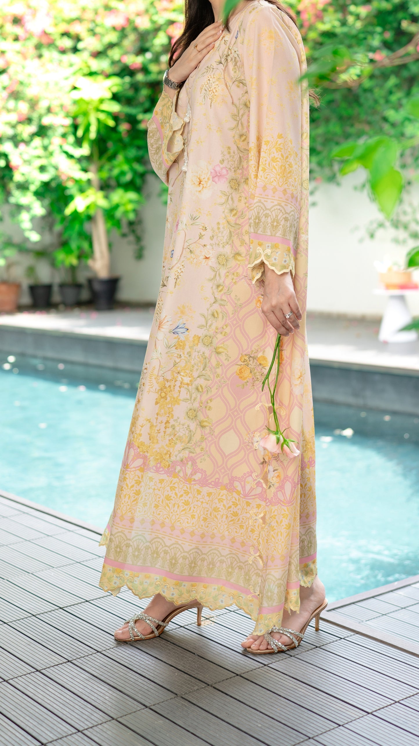 Elaha Kaftan & Izaar