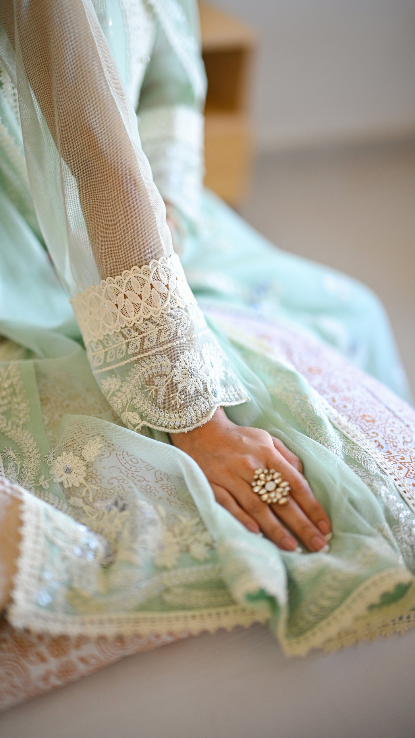 Zohra Set & Embroidered Dupatta