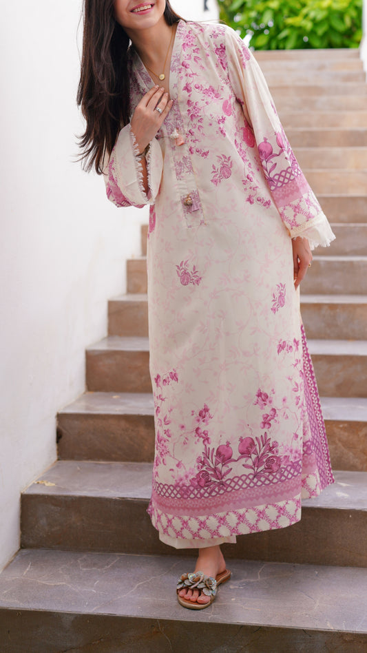 Eira Kaftan and Izaar