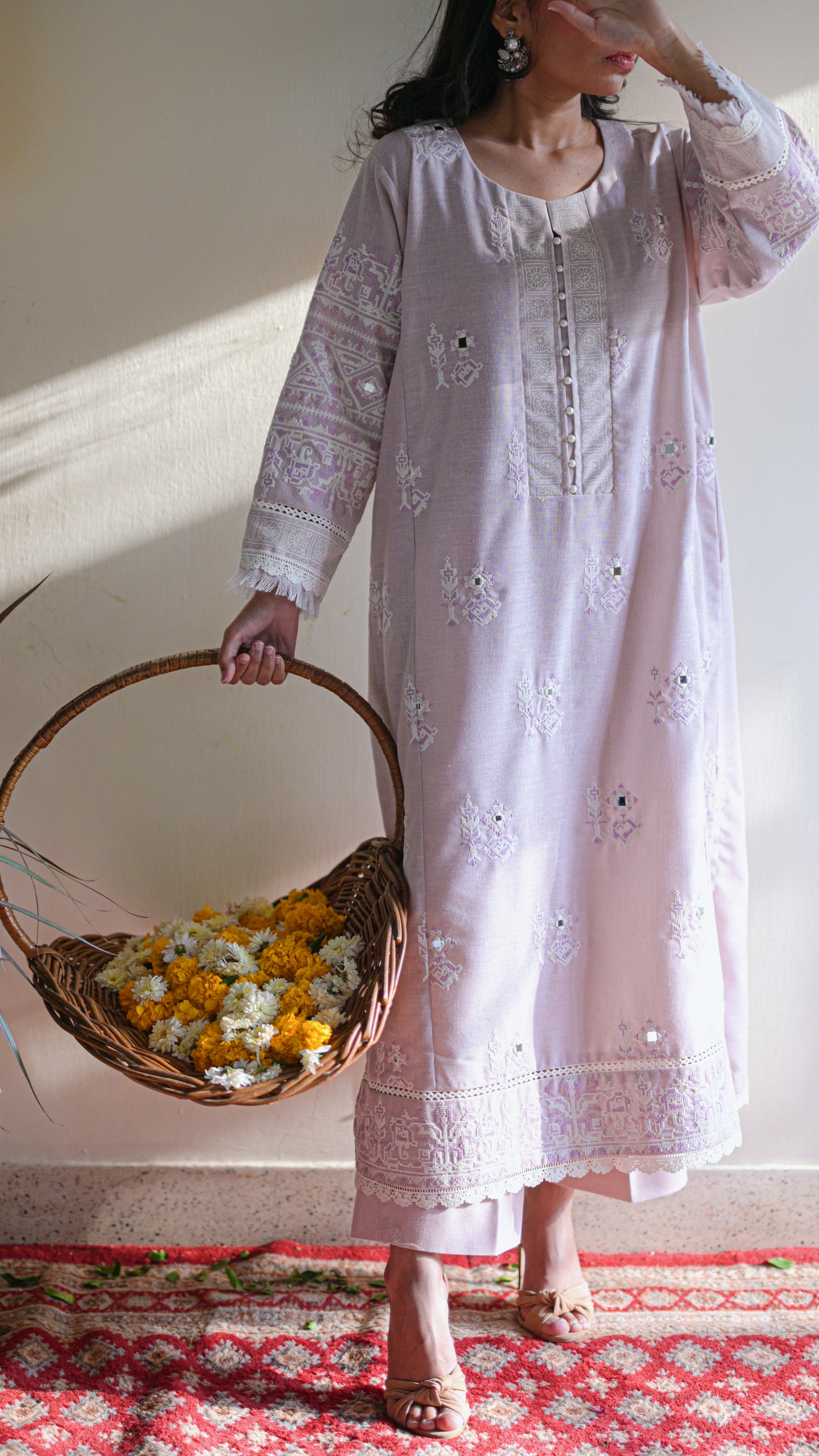 Ava Kurta