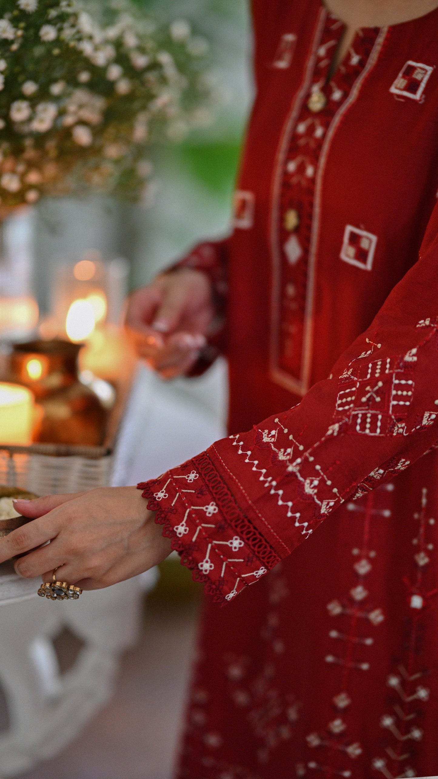 Ayla Set & Embroidered Dupatta