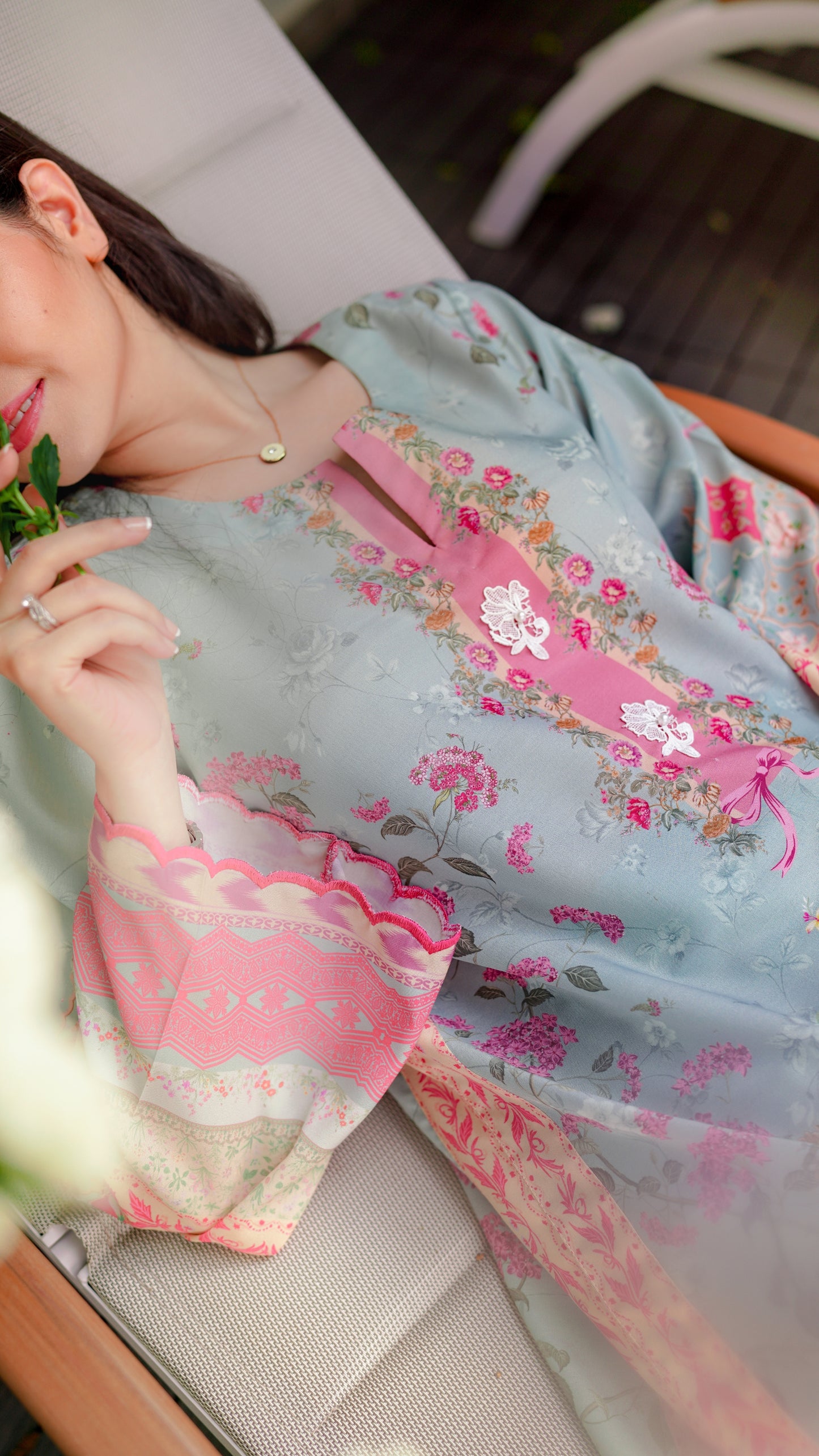 Cela Kaftan and Izaar