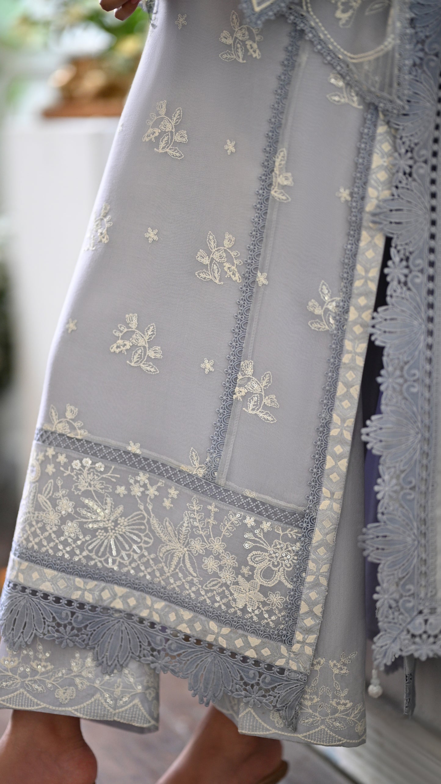 Maysa Kurta & Embroidered Izaar