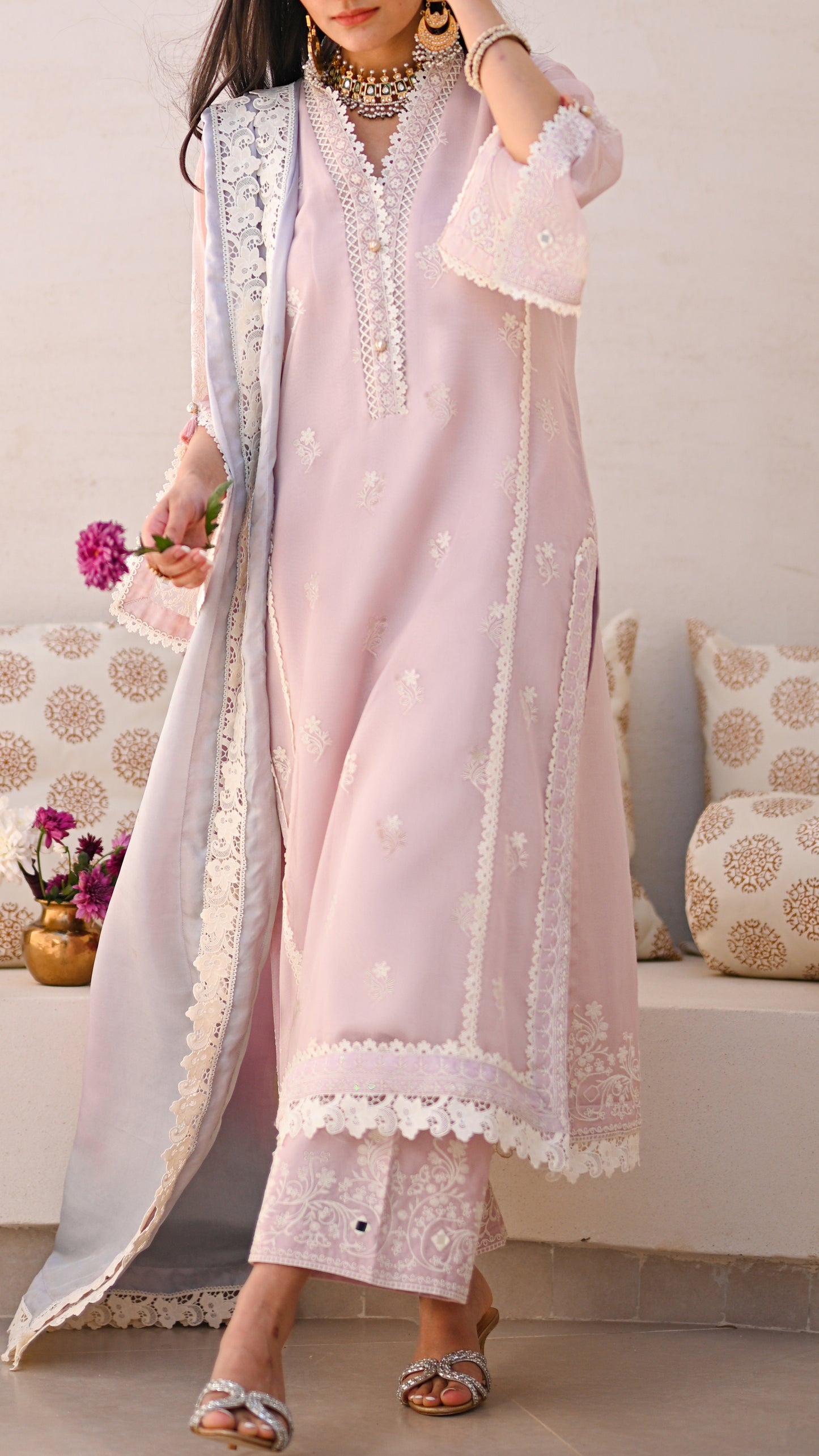Reem Kurta, Embroidered Izaar & Silk Dupatta