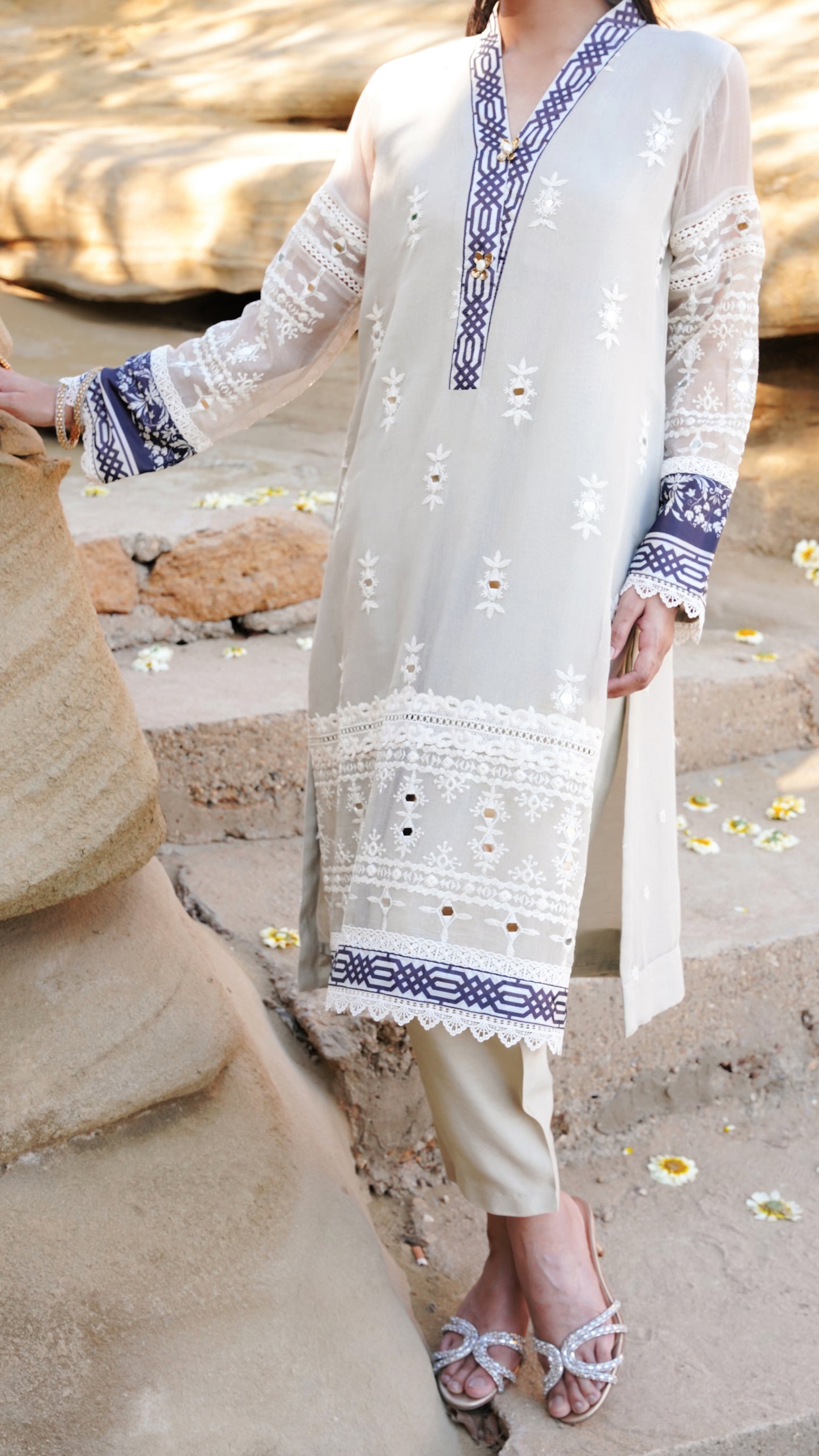 Roya Kurta & Dupatta