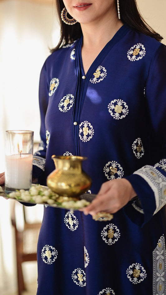 Shima Kurta , Embroidered Izaar & Dupatta
