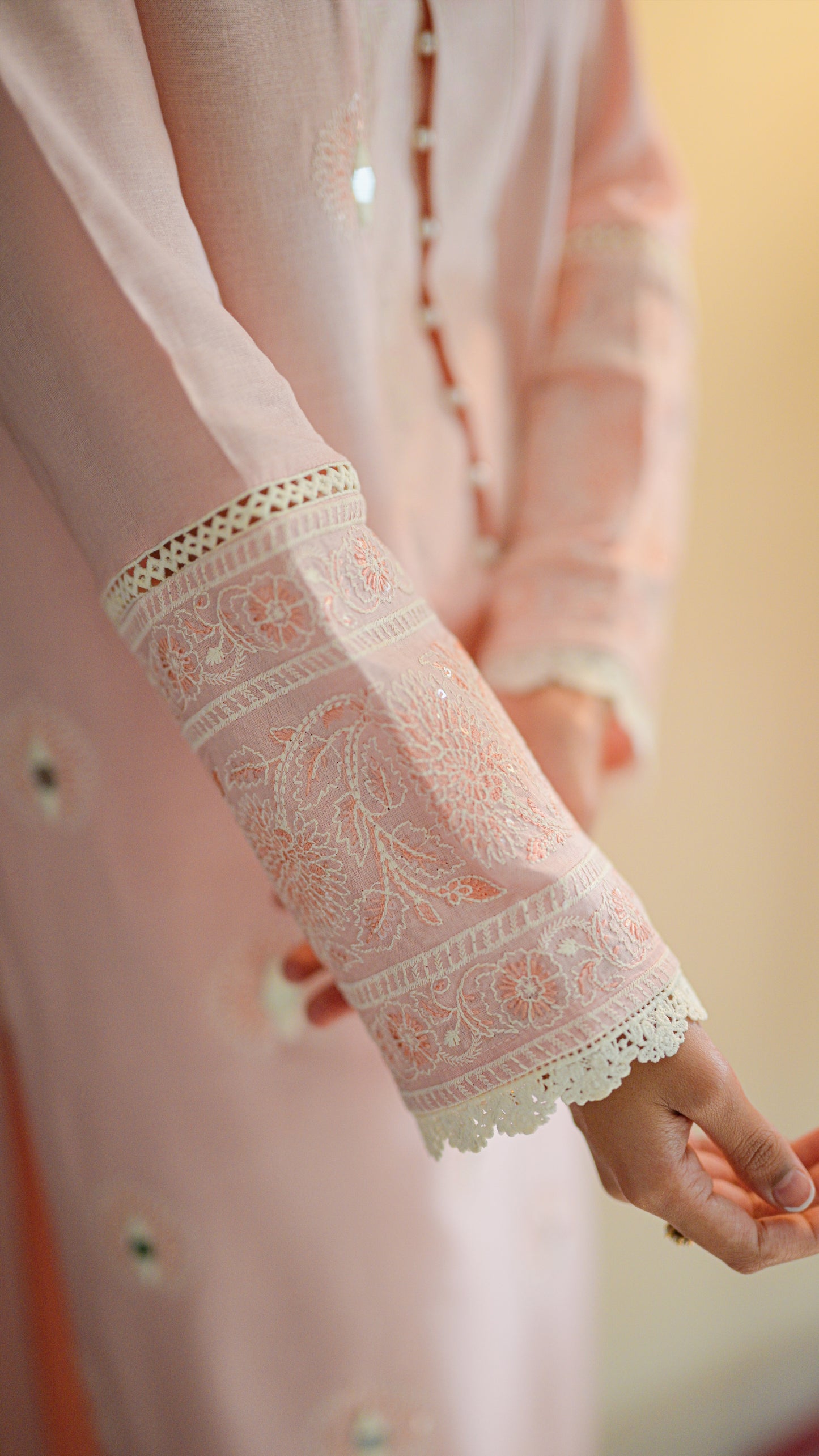Tara Kurta