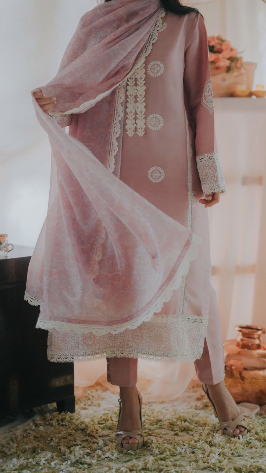 Mahnaz
