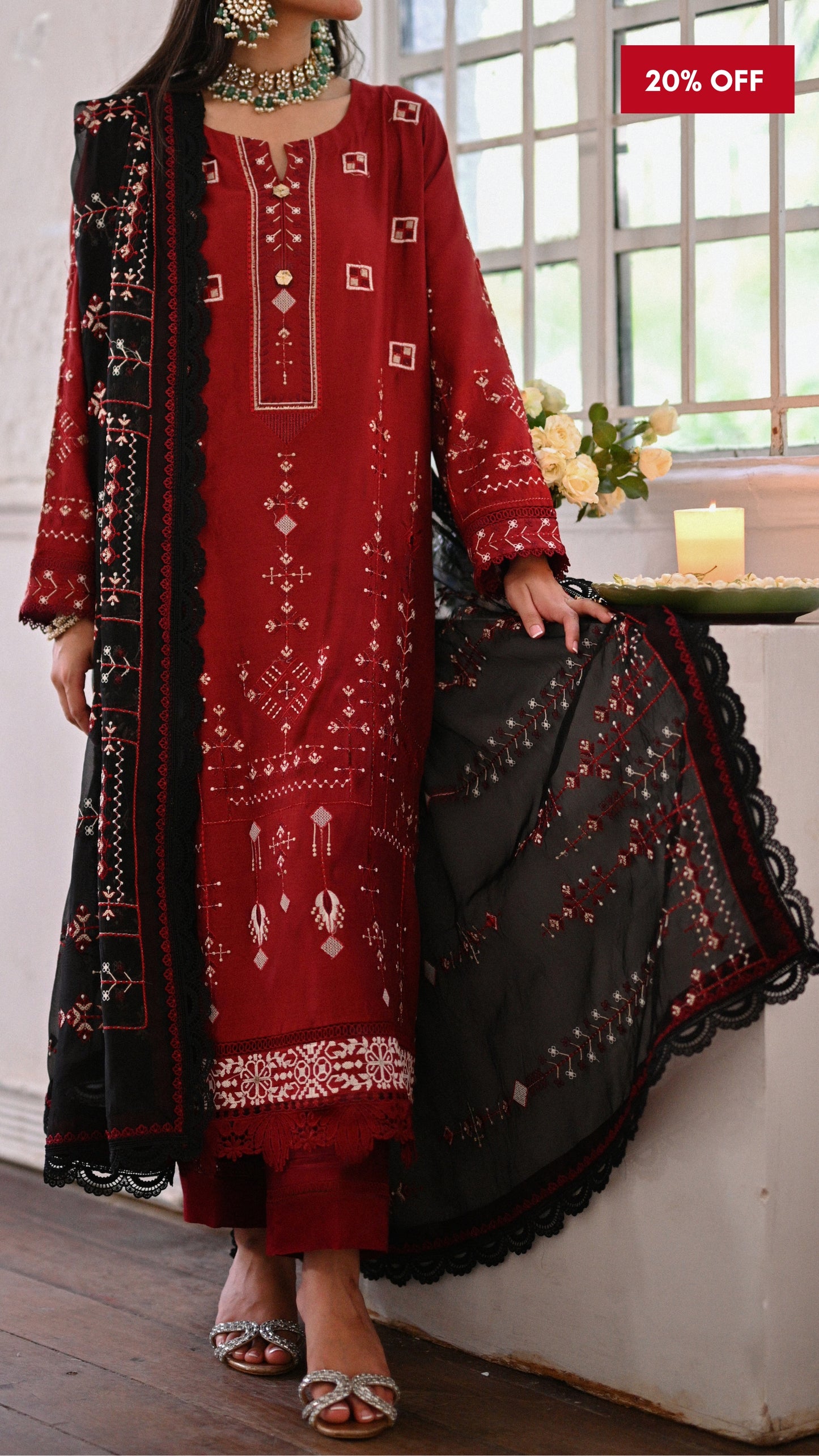 Ayla Set & Embroidered Dupatta