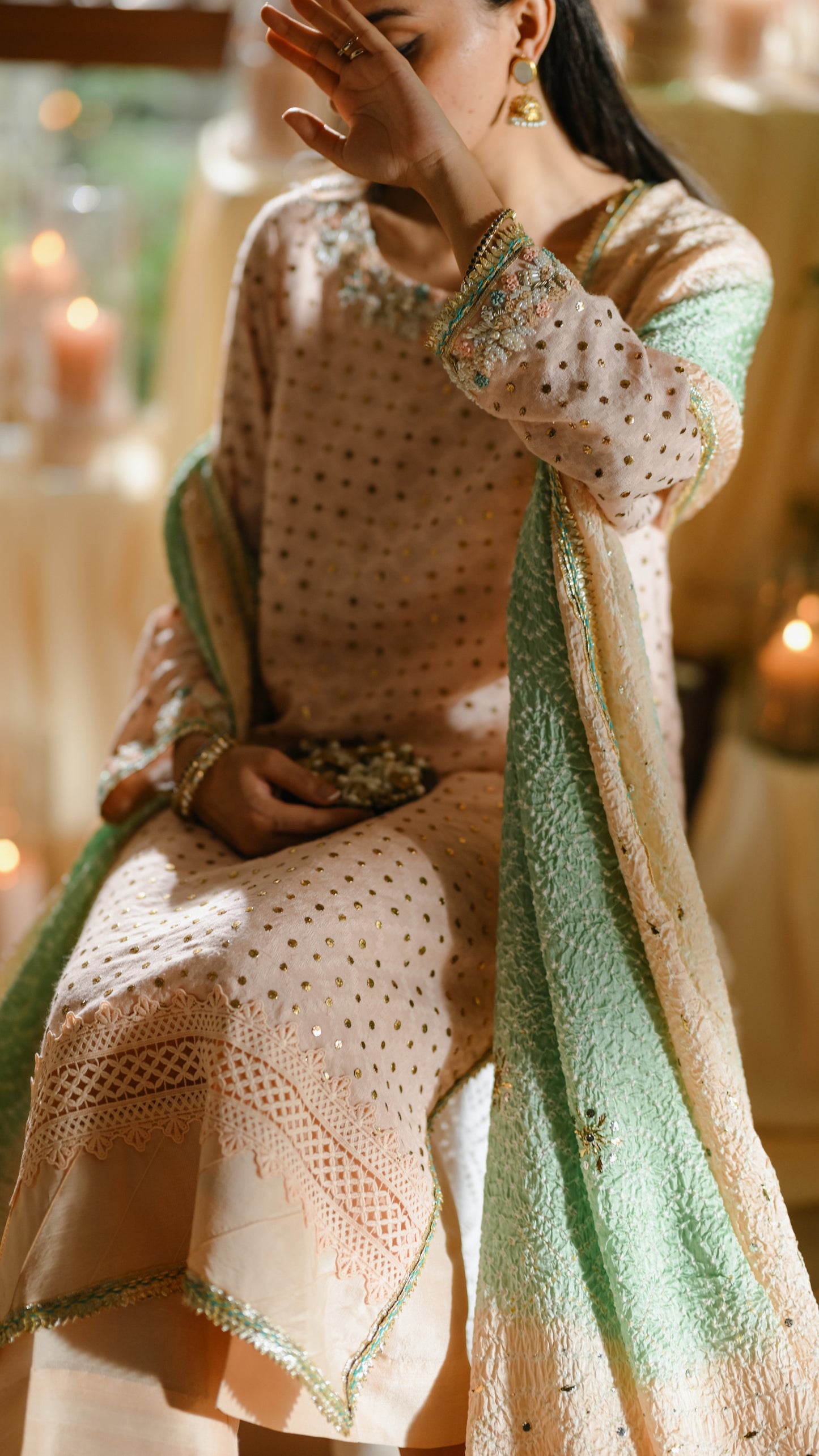 Esha Kurta & Kamdaani Dupatta