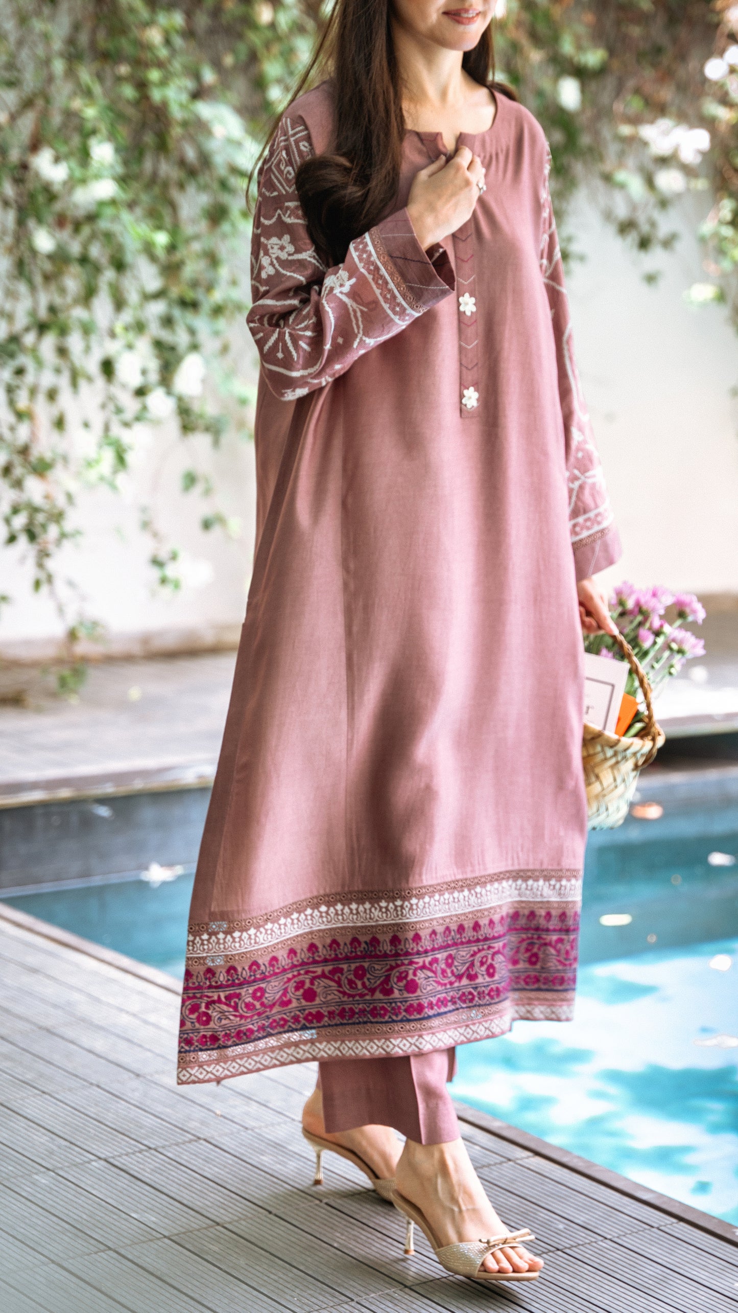 Amani Kurta & Izaar