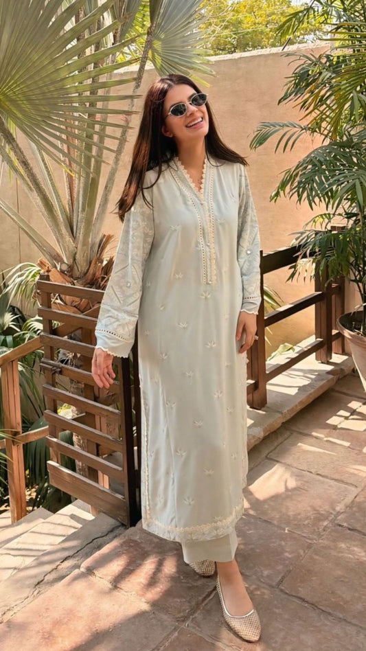 Sitara in Lina