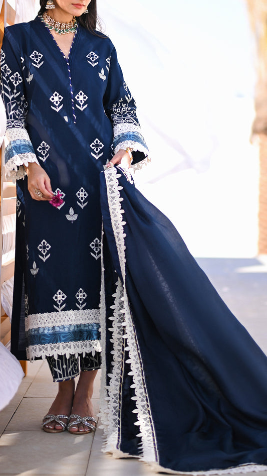 Nawal Kurta & Embroidered Izaar