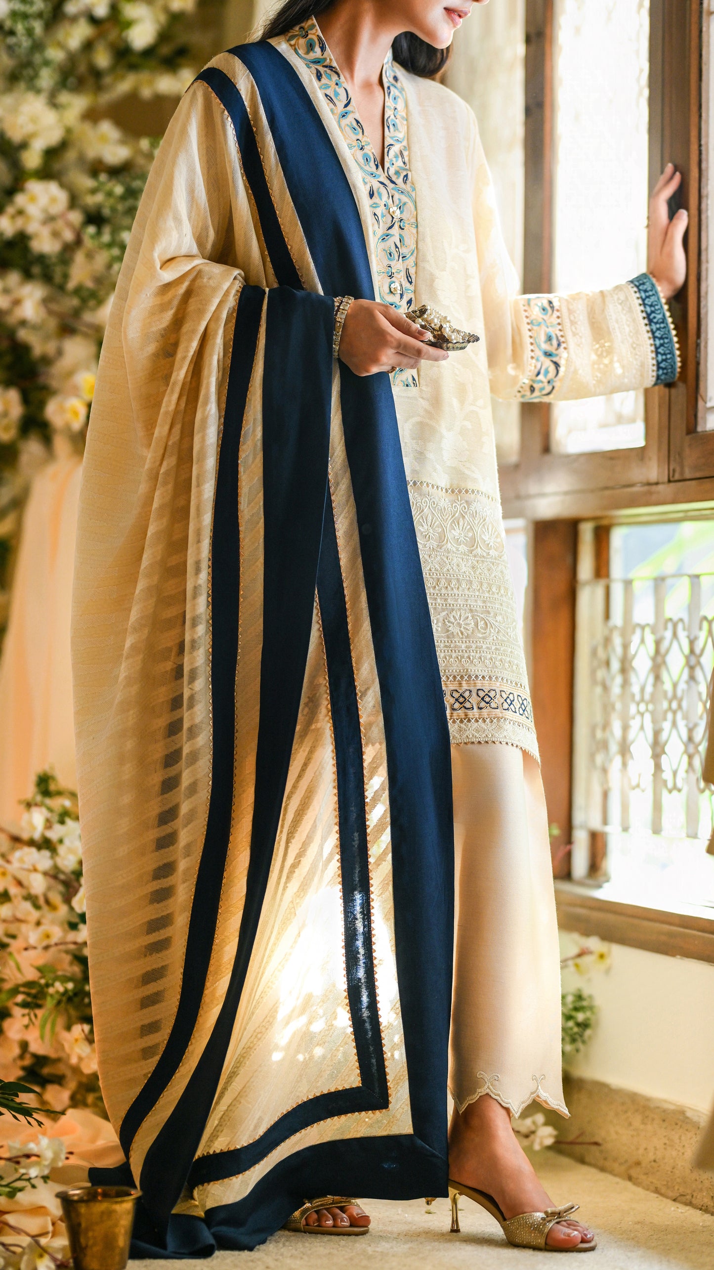 Anira Kurta & Dupatta