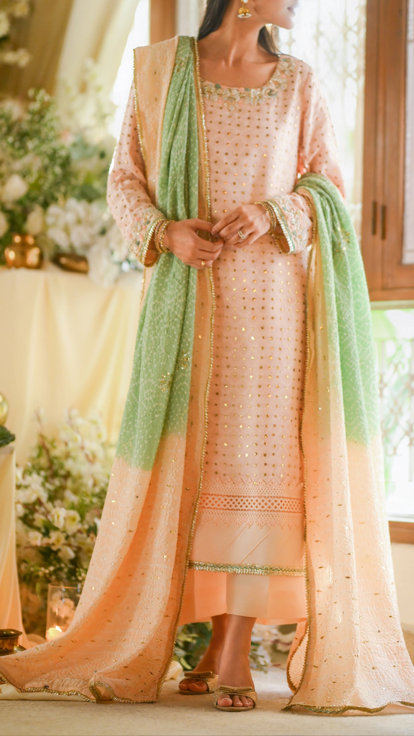 Esha Kurta & Kamdaani Dupatta