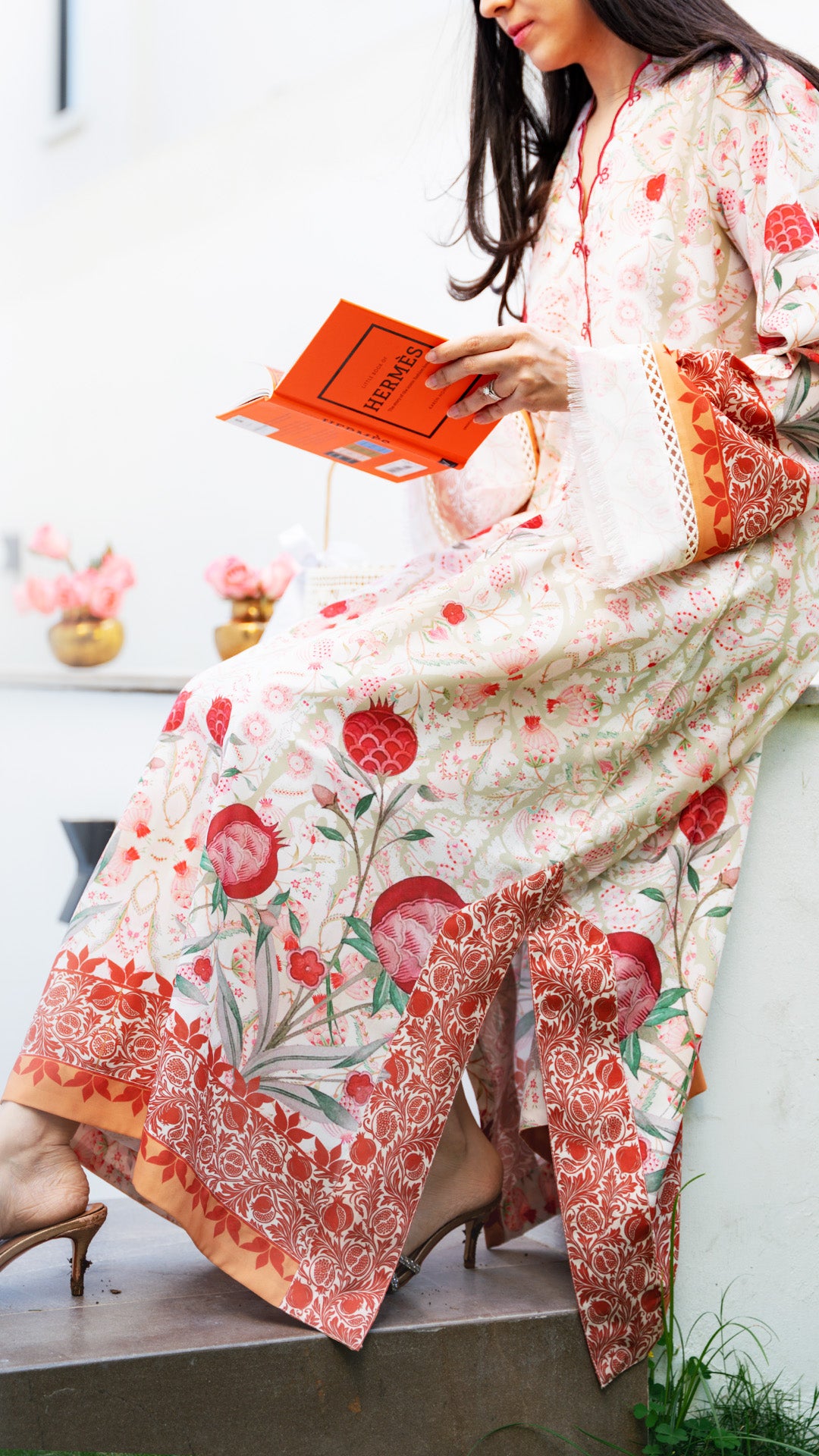 Ember Kaftan & Izaar