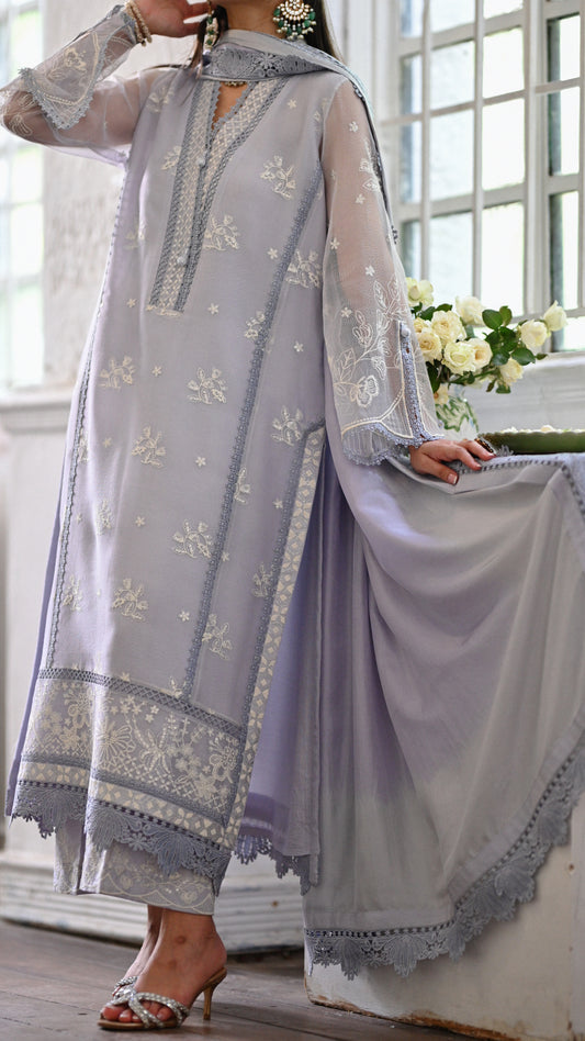 Maysa Kurta & Embroidered Izaar